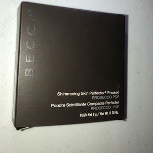 ❤️ BECCA SHIMMERING SKIN PERFECTOR ❤️